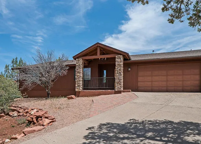 Unplug In The Red Rocks Pool Table Walk To Trails Holiday home