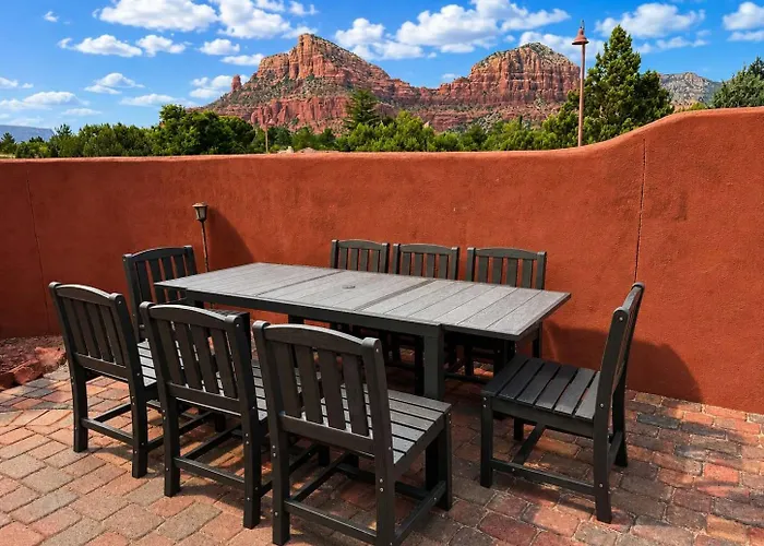 Unplug In The Red Rocks Pool Table Walk To Trails Holiday home *